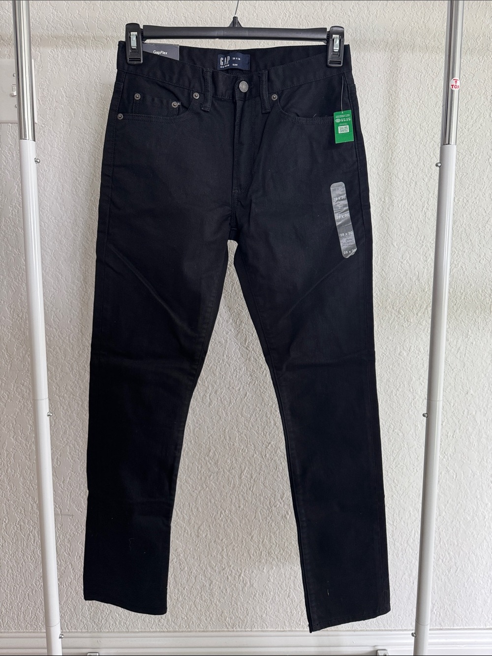 GAP Men's Slim Straight Black Jeans